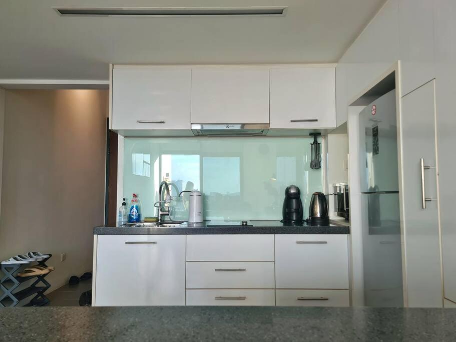 Skyview Studio, Est Bangsar, High View For 2 * Kuala Lumpur